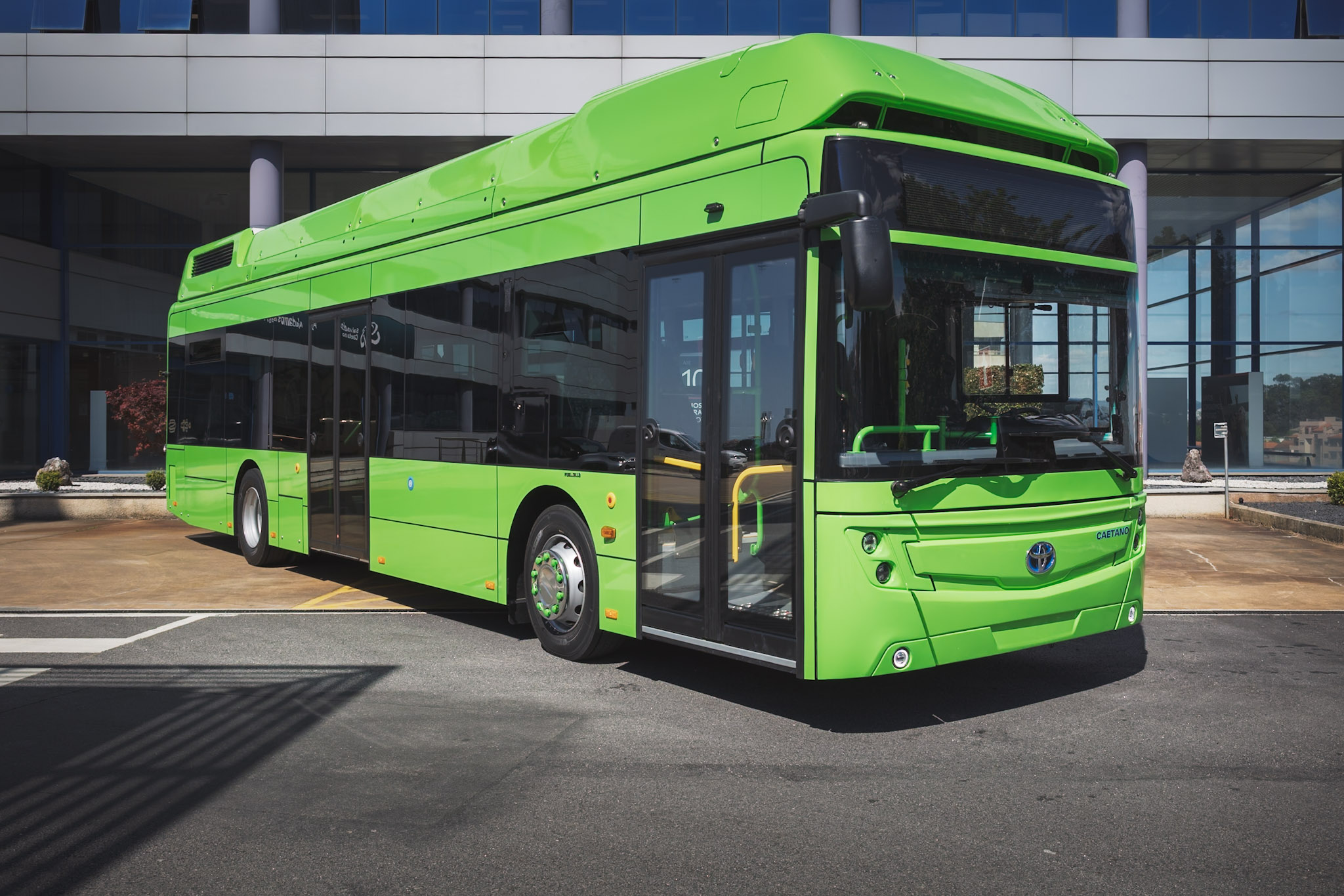 Green bus that runs on hydrogen